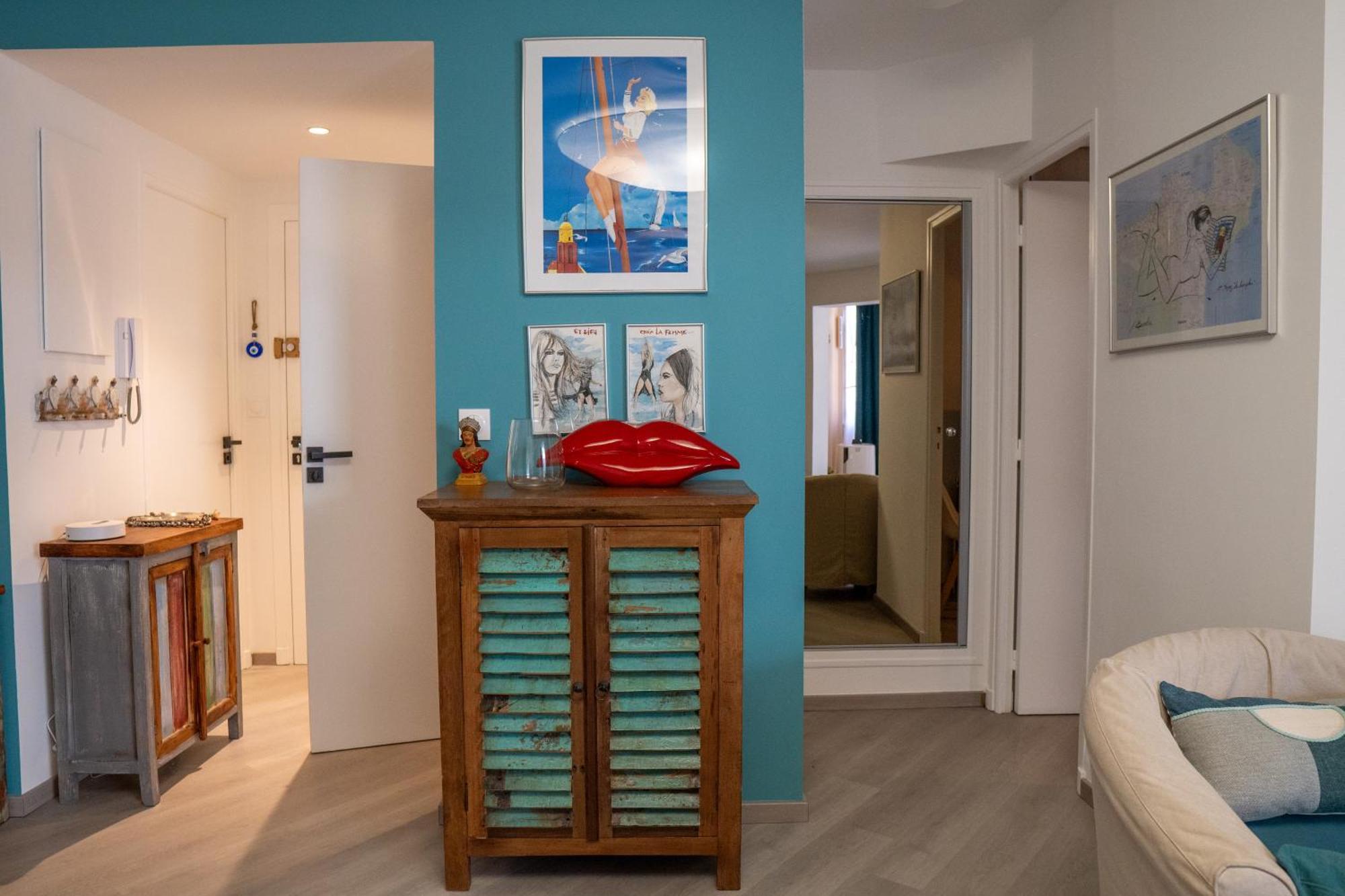T2! 3 Ou 4 Personnes Centre Ville Neuf Avec Garage Sanary-sur-Mer Extérieur photo