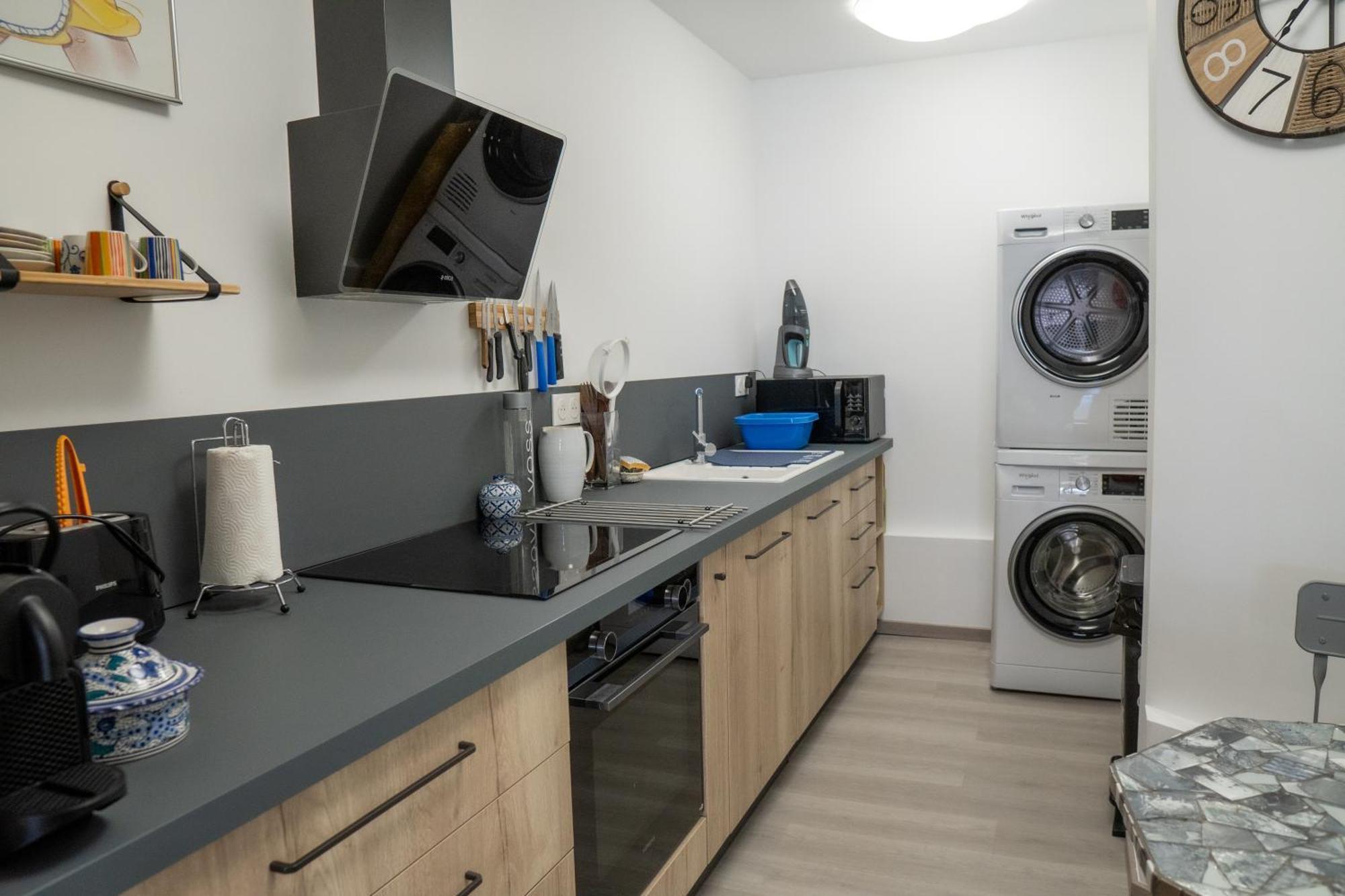 T2! 3 Ou 4 Personnes Centre Ville Neuf Avec Garage Sanary-sur-Mer Extérieur photo